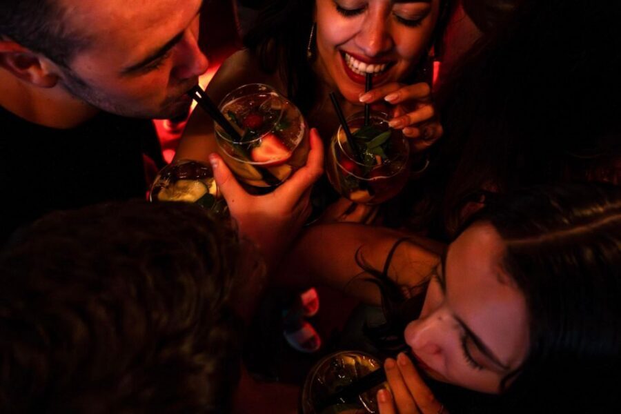 Budapest: Guided Bar Crawl Walking Tour - Király u. 56 (35 minutes): where stories meet bar culture