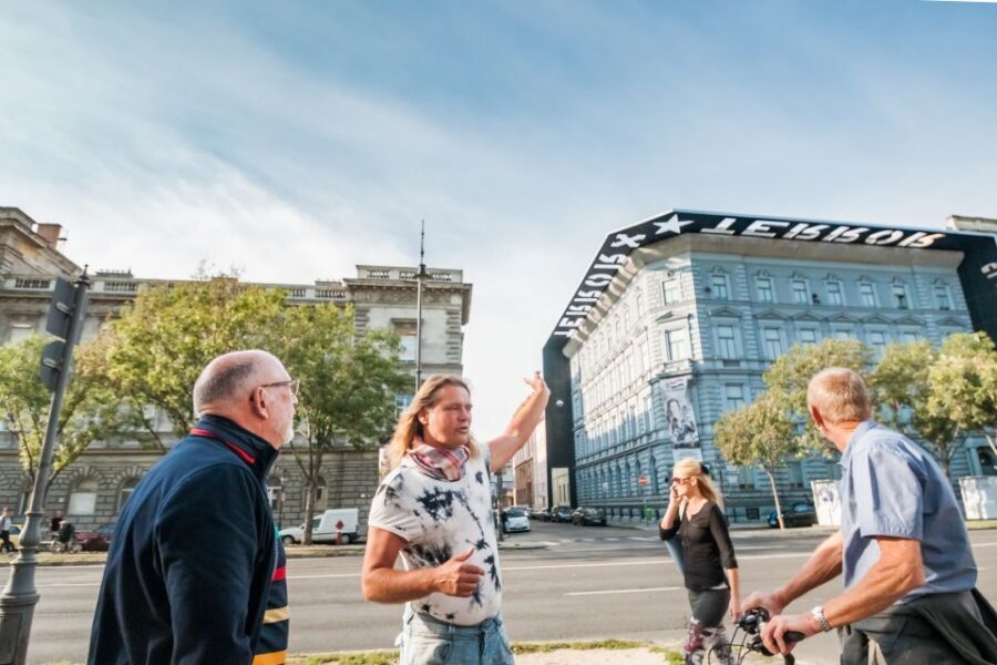 Budapest: Guided City Discovery Bike Tour - Why this Budapest bike tour works for first-time visitors