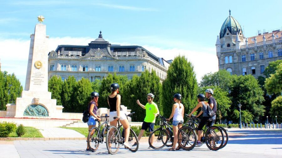 Budapest: Guided City Tour by E-Bike - Batthyány Square coffee break, then up into Buda