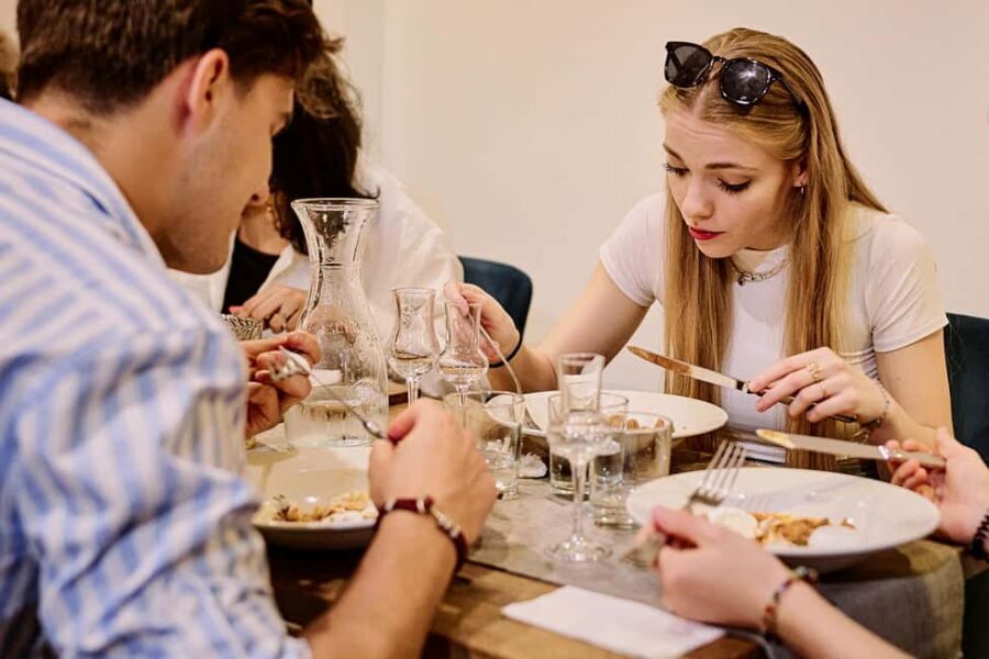 Budapest Guided Food Tour with Drinks Included - Walking pace and group size: the 2.5 hours feel purposeful