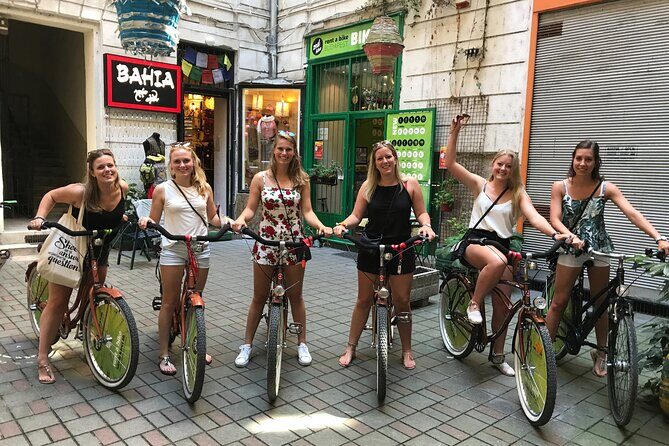 Budapest Highlights Private E-bike Tour - How the private e-bike format makes Budapest easier