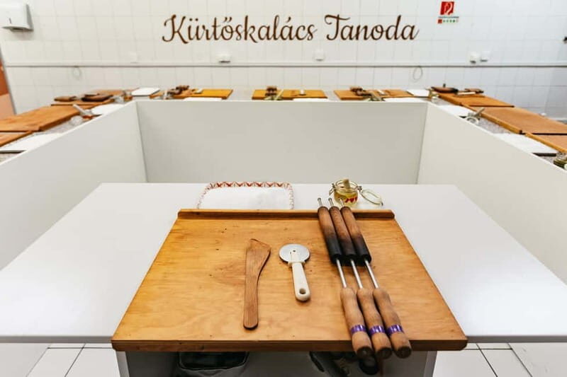Budapest: Hungarian Chimney Cake Workshop in the City Center - Who should book this class, and who might skip it