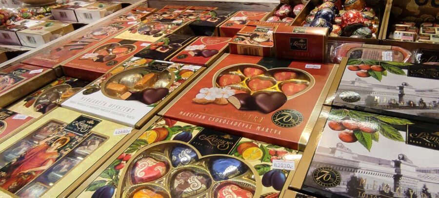 Budapest: Hungarian Cuisine in the Market Hall (german) - The German-language guide: great value if you’re comfortable with the language