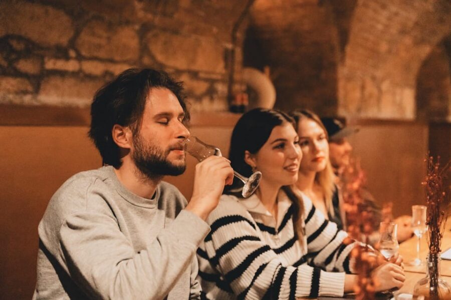 Budapest: Hungarian Gastro Cellar and Assisted Tastings - How the Assisted Tasting Works (and Why the Booklet Matters)