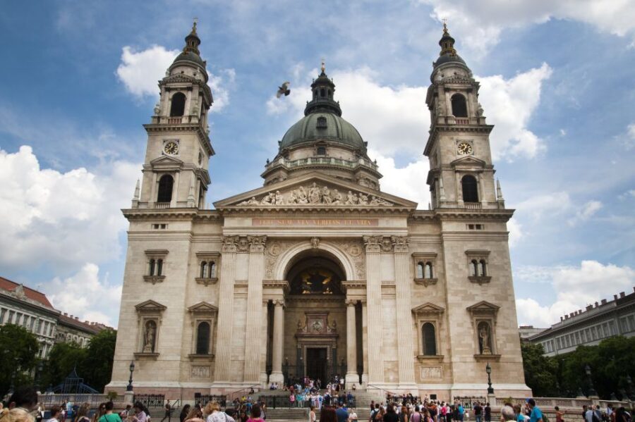 Budapest: Inner City Walking Tour in German - Key Highlights You’ll Actually Care About
