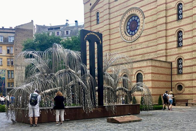 Budapest Jewish Heritage: Synagogues, Shoes, Secrets & Flódni - Dohány Street Synagogue (Nagy Zsinagóga): Europe’s largest and not just pretty