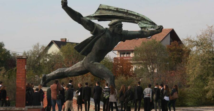 Budapest: Memento Park and Icons of Communism Guided Tour - Price and What You’re Actually Paying For