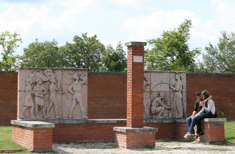 Budapest: Memento Park Ticket - Socialist monuments you’ll actually walk through
