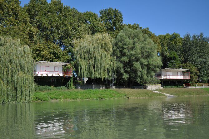 Budapest North Canoe Trip - Price and logistics: what $72.25 gets you in Budapest North
