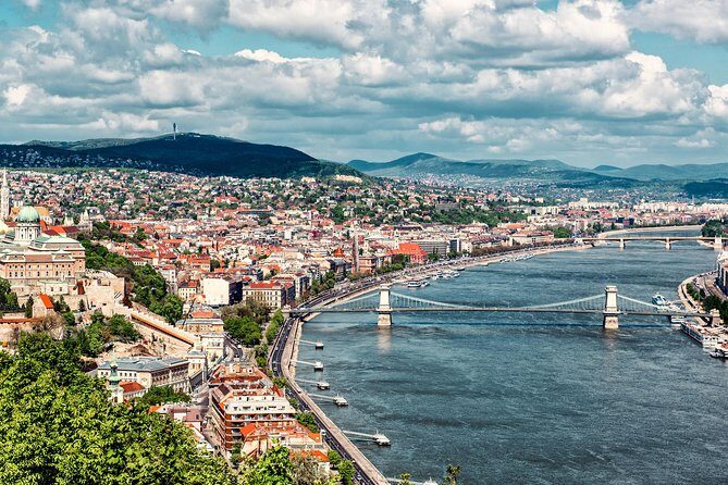 Budapest Overview Private tour - Strudel House Snack Stop and Transit Pass: The Best “Extra” Is Practical