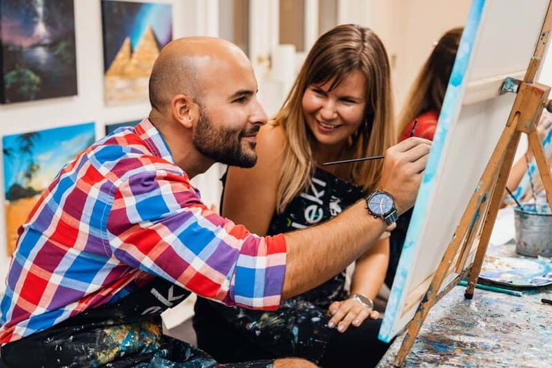 Budapest: Paint and sip experience - Finding the FessNeki Studio: the check-in that actually takes 2 minutes