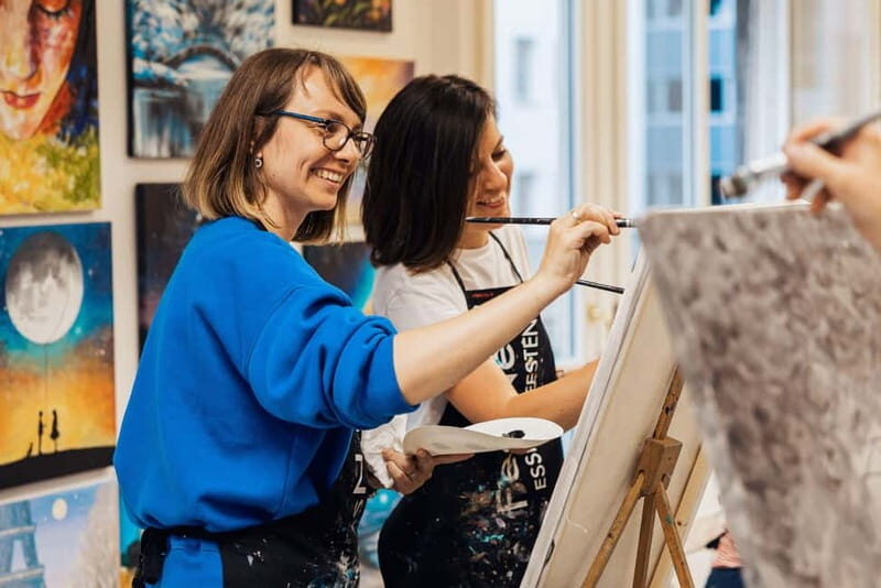 Budapest: Paint and sip experience - What you get to take home: 40x40cm framed wedge or rolled canvas