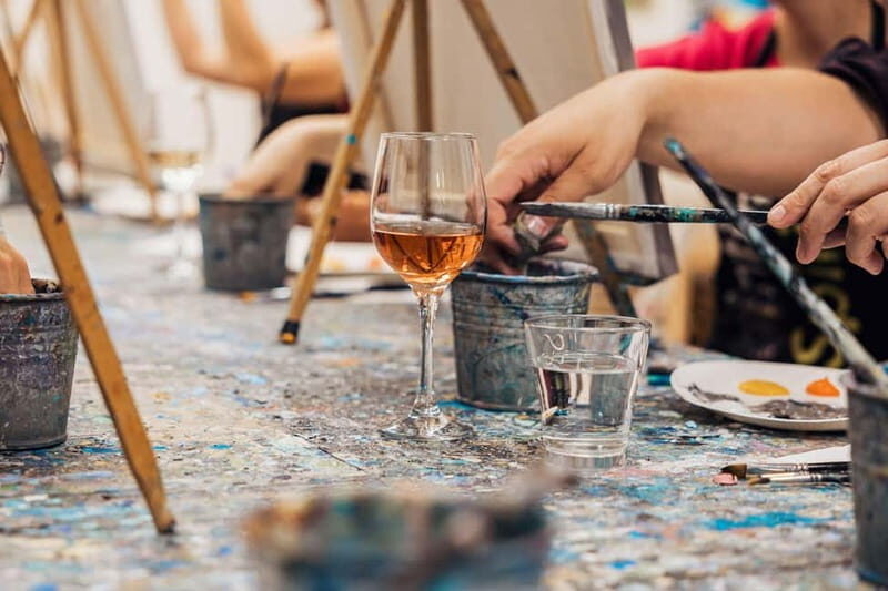Budapest: Paint and sip experience - Should you book the Budapest paint-and-sip? My decision checklist