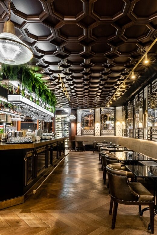 Budapest: Párisi Passage Restaurant 3-Course Menu - The Champagne Tasting Moment (and How It Fits the Meal)