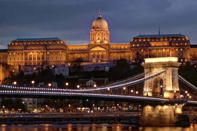 Budapest Parliament Audio Guide Tour with Danube Cruise - Entering Hungary’s Parliament Building: how the experience really feels