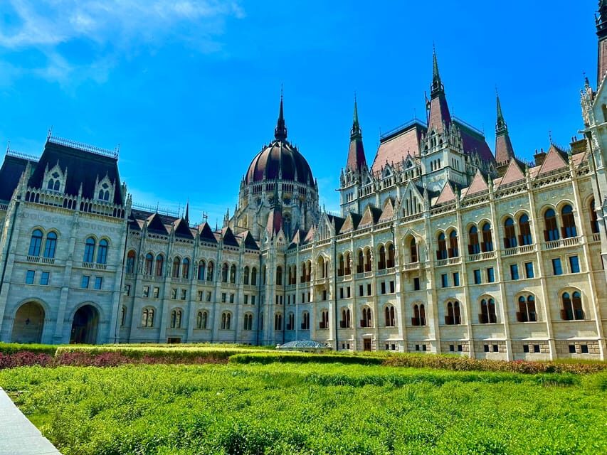 Budapest: Parliament Building Entry Ticket and Audio Guide - Getting in: ticket check, security, and your audio device