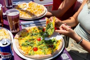 Budapest: Pizza Cruise - Where you board by Elizabeth Bridge (and how to find it fast)