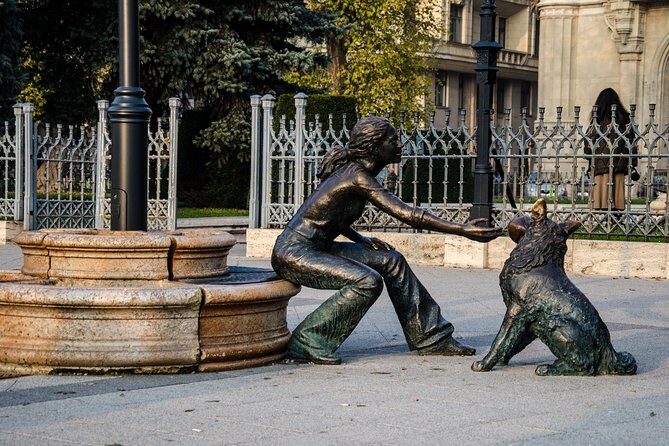 Budapest Private 4 Hour City Tour Experience with a car / van - The Best Break in the Schedule: Széchenyi Thermal Baths