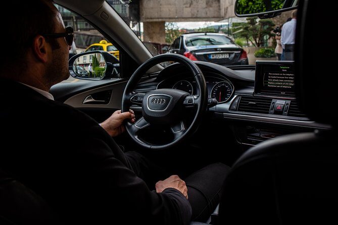 Budapest Private Airport Transfer in a Luxury Car - Value for Money: Paying for Simplicity and No-Guesswork
