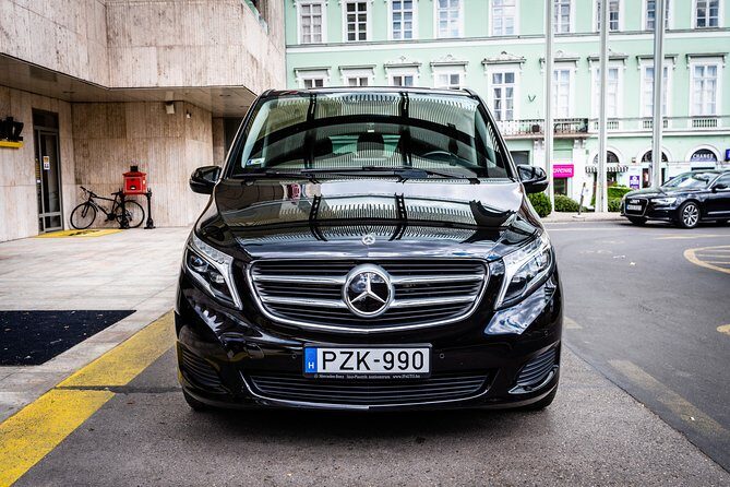 Budapest Private Airport Transfer in a Luxury Minivan - Door-to-Door Luxury Minivan: The Real Benefit