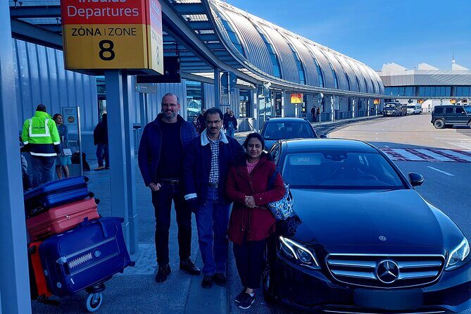 Budapest Private City Tour by car in 3 hours - Getting picked up in a private car and why parking matters