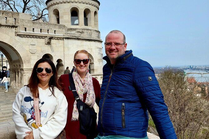 Budapest Private City Tour by car in 4 hours - Vajdahunyad Castle and the Short-Stop Photo Approach