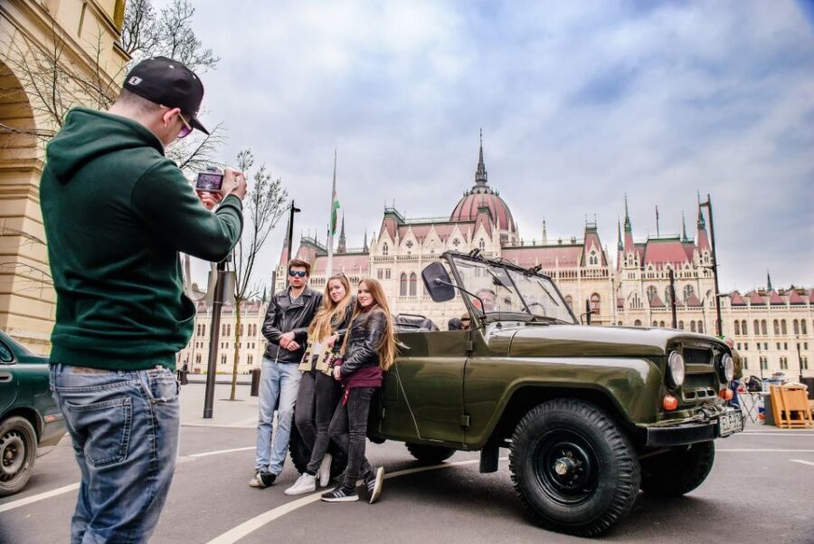 Budapest: Private City Tour with a Vintage Russian Jeep - Castle Hill and Matthias Church: cobblestones and classic detail