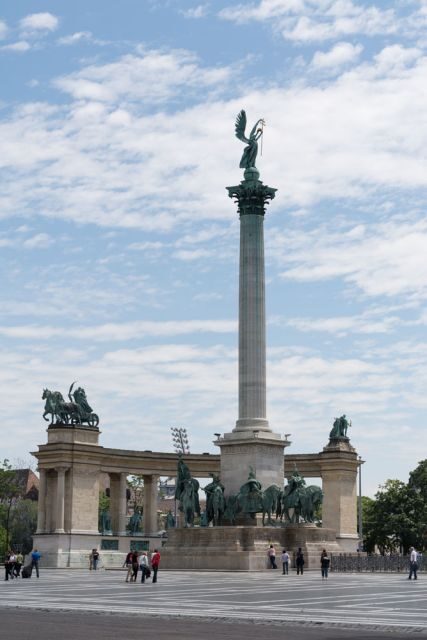 Budapest: Private City Tuk-Tuk Tour & Boat Cruise - Your Personal Driver-Guide: Stories, Focus, and Custom Stops