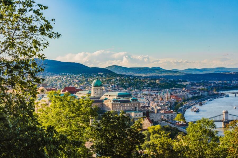 Budapest: Private Custom Tour with a Local – Icons & Gems - Price and value: is $58 per person worth it?