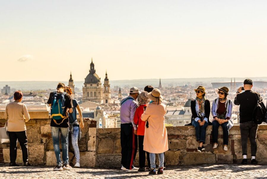 Budapest: Private Custom Tour with a Local – Icons & Gems - Meeting at Deák Ferenc Square (and why that helps you orient fast)