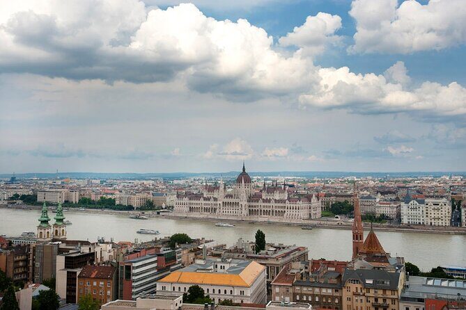 Budapest Private Full Day City Sightseeing Tour Walking or by Car - A One-Day Route That Covers Both Buda and Pest in 7–8 Hours