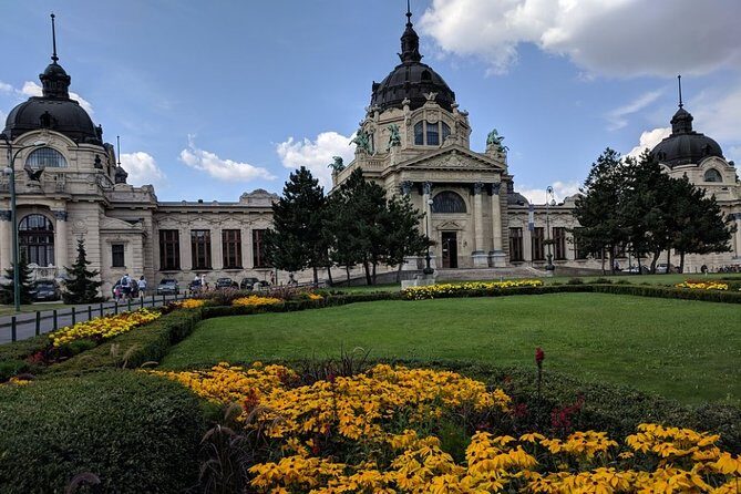 Budapest Private Full Day City Sightseeing Tour Walking or by Car - Buda Castle Quarter and the Panoramic Shift Over the Danube