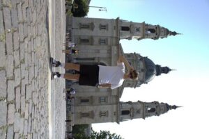 Budapest Private Guided Tour with Photoshoot - Big(3hrs) - Clark Ádám tér: The 0km Stone and the Castle Hill Connection