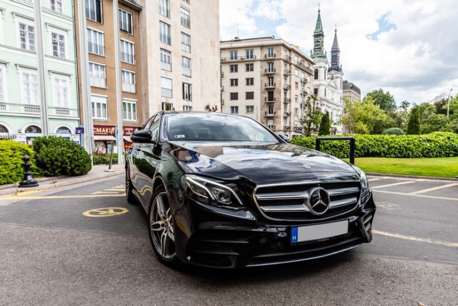Budapest: Private Luxury Sightseeing Tour - Chain Bridge to Buda: Castle District and Medieval-Style Highlights