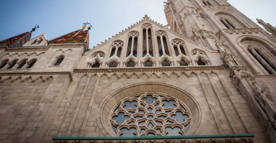 Budapest: Private Luxury Sightseeing Tour - Getting Picked Up in a Mercedes and Setting Your Own Tempo