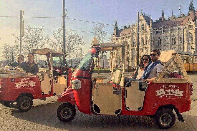 Budapest Private Tuk Tuk Half-Day Tour - Castle Hill and the Fisherman’s Bastion Photo Circuit