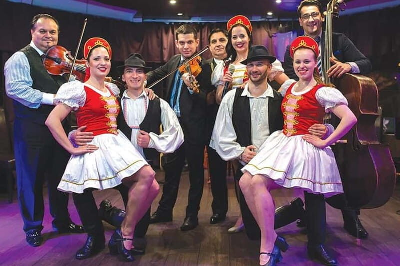Budapest: Prosecco Dinner Cruise with Live Music - Budapest at Night, With Dinner Included