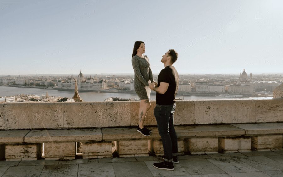 Budapest: romantic photoshoot at Buda's iconic sightseeings - Should You Book This Budapest Couples Photoshoot?
