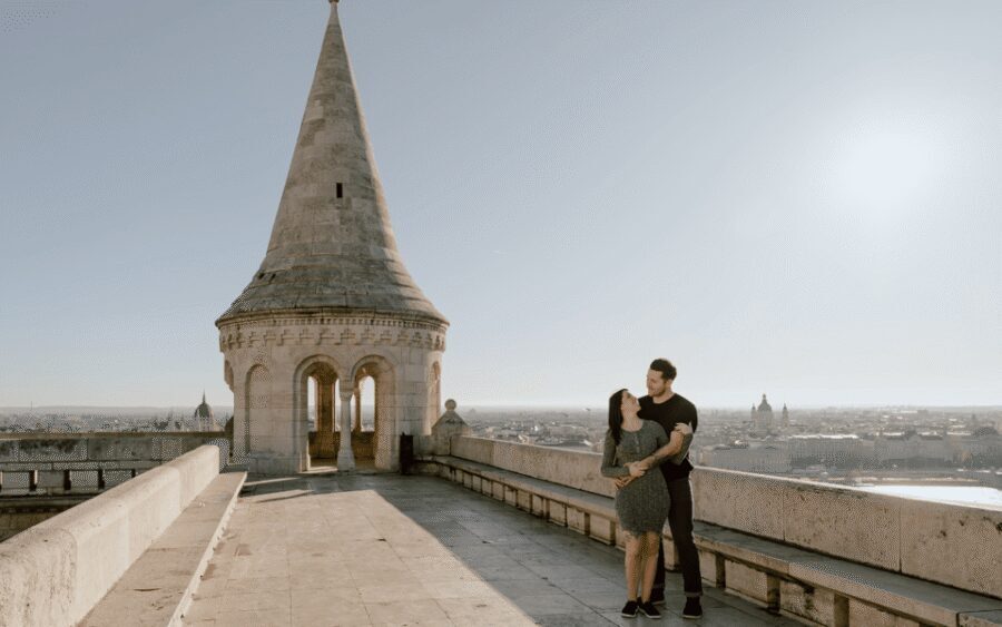Budapest: romantic photoshoot at Buda's iconic sightseeings - Practical Tips So Your Photos Look Like You