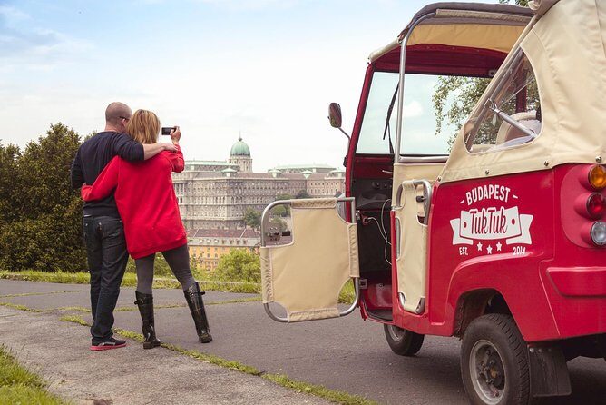 Budapest Romantic Private Tuk Tuk Tour - The backbone of the route: Gellért Hill, bridges, and Castle District