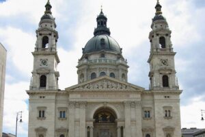 Budapest: Saint Stephen's Basilica Tour - Price and Value: What $21.78 Buys You