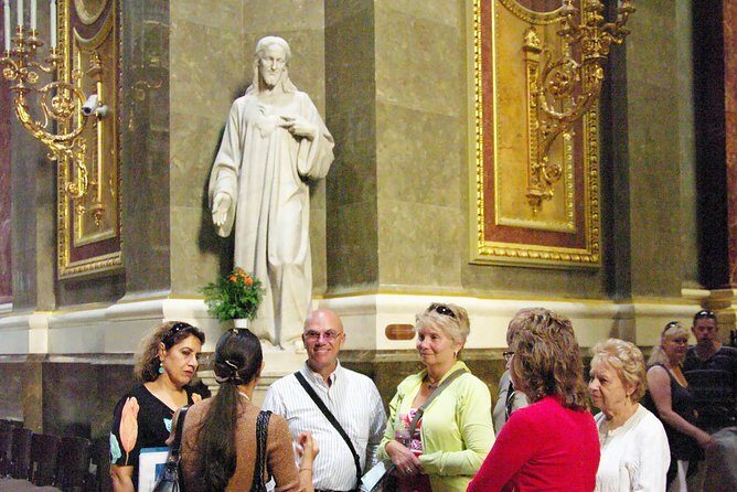 Budapest: Saint Stephen's Basilica Tour - Hearing the Stories in a Big Church