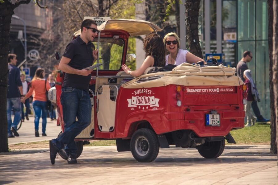 Budapest: Scenic Tuk Tuk Tour - Castle Garden Bazaar: A Quick Taste of the Hilltop Area
