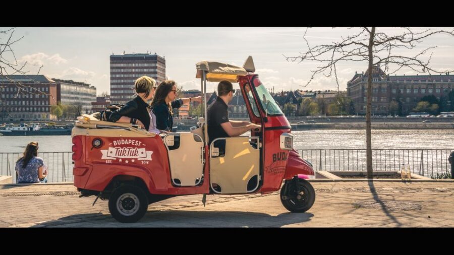 Budapest: Scenic Tuk Tuk Tour - Gellért Hill and the Citadel: The View Stop You’ll Remember