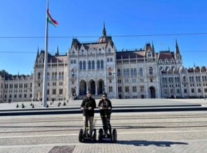Budapest: Segway Grand City Tour (Buda + Margaret + Pest) 3h - Getting Started at Haris köz 2: Training, Helmets, and Timing