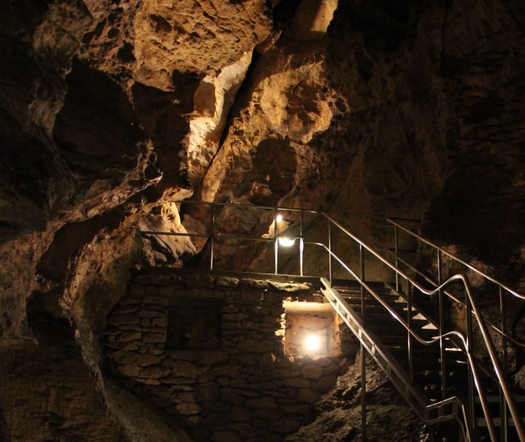 Budapest: Semlő-hegyi & Pál-völgyi Caves Guided Walking Tour - Key things I’d circle before you go