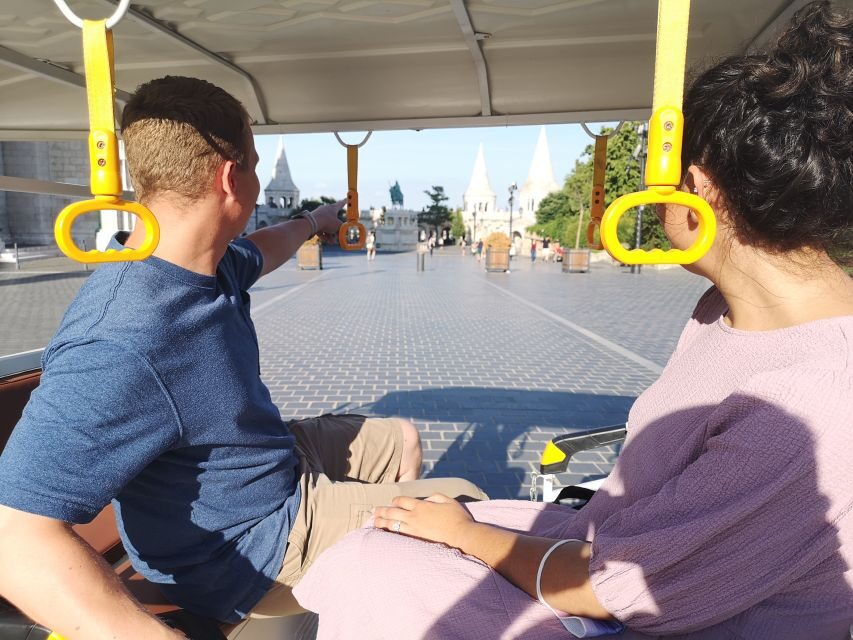 Budapest: Sightseeing Tour by Electric Tuktuk - Crossing to Buda: Gellért, Rudas Thermal Bath, and the Castle District