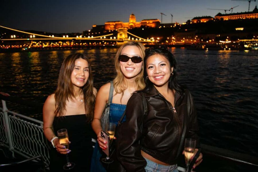 Budapest: Sip & Sail Danube Cruise with Prosecco Cocktails - Should you book the Budapest Sip & Sail Danube Cruise?