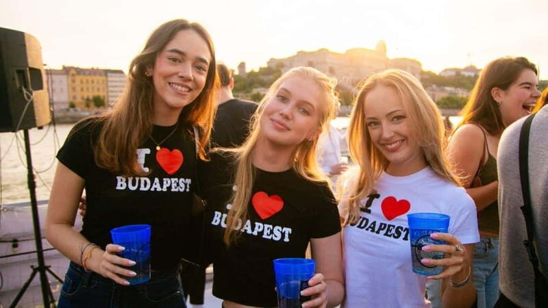 Budapest: Sip & Sail Danube Cruise with Unlimited Beer - Boarding at Akadémia Dock 2 and finding MS Stadt Wien