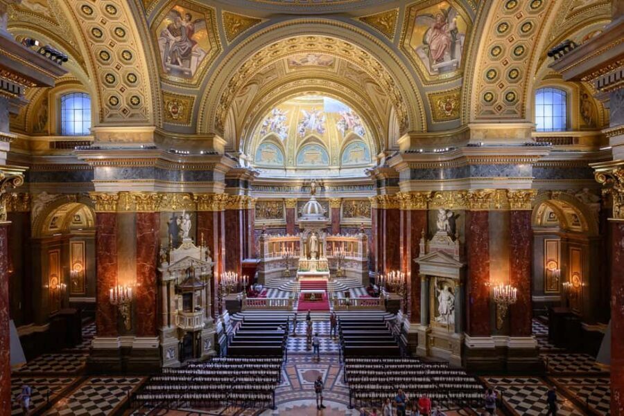 Budapest: St. Stephen's Basilica Entry with Terrace Option - Best Visiting Times: Opening Hours That Matter